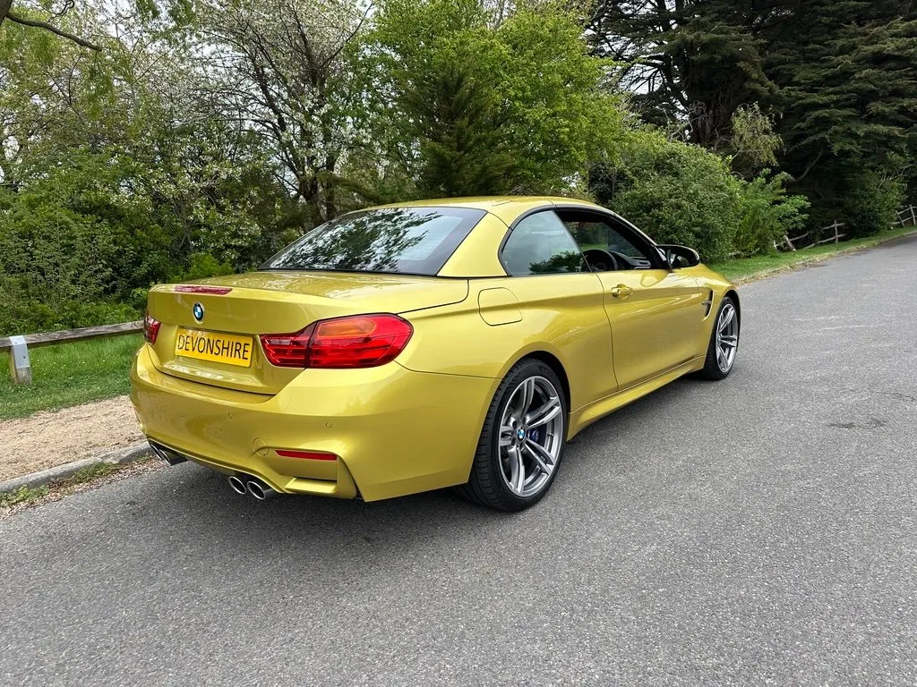 Bmw m4 0vniys0nx1tkor3jiofiy