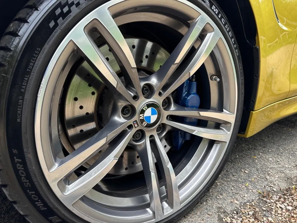Bmw m4 gxwexmvwmnynfyj3vti7u