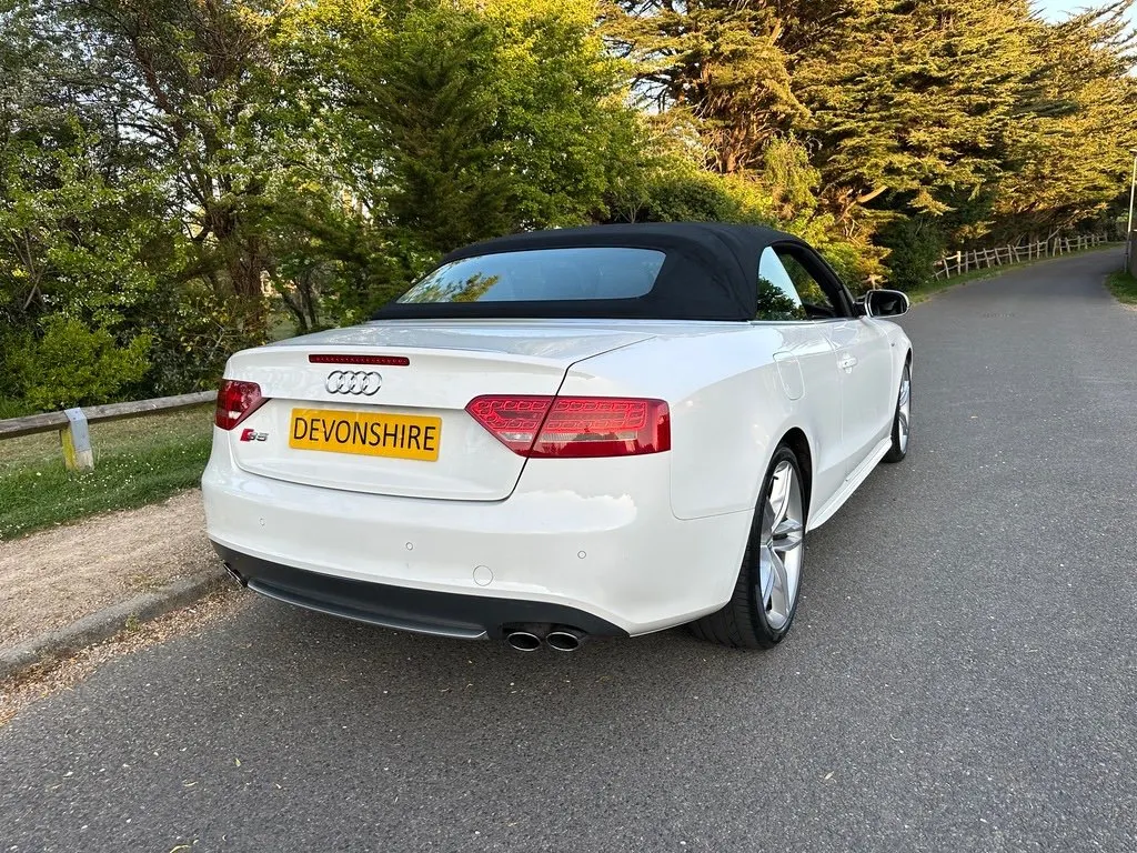 Audi s5 dnisz42xz ldo6yvc86u 