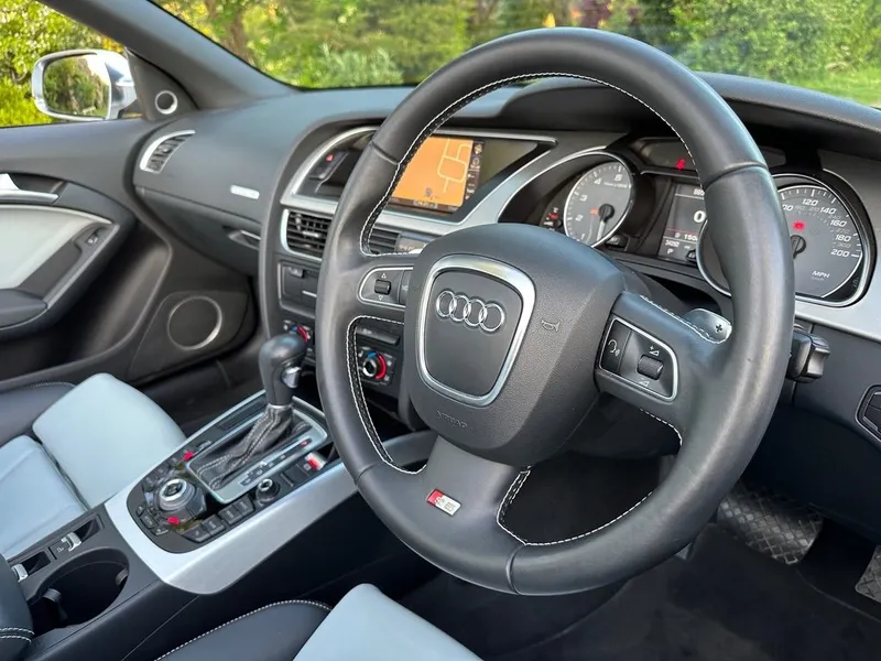 Audi s5 frvoikycejxgt2chn98ka