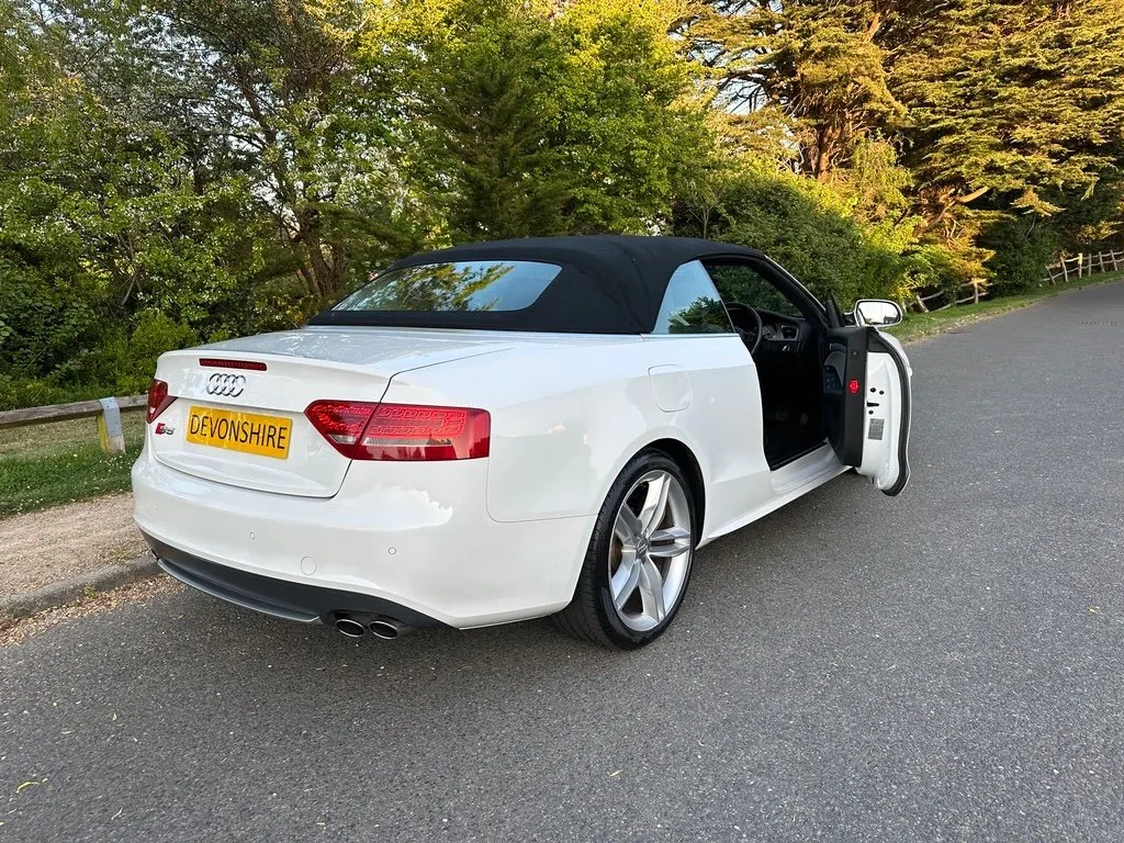Audi s5 rqnjgduuctkxixkbuh5co