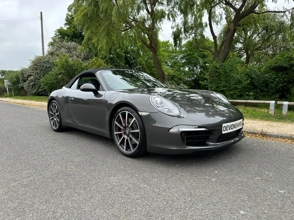 Porsche  911 qaqlqztmf vtoq6rgqey6