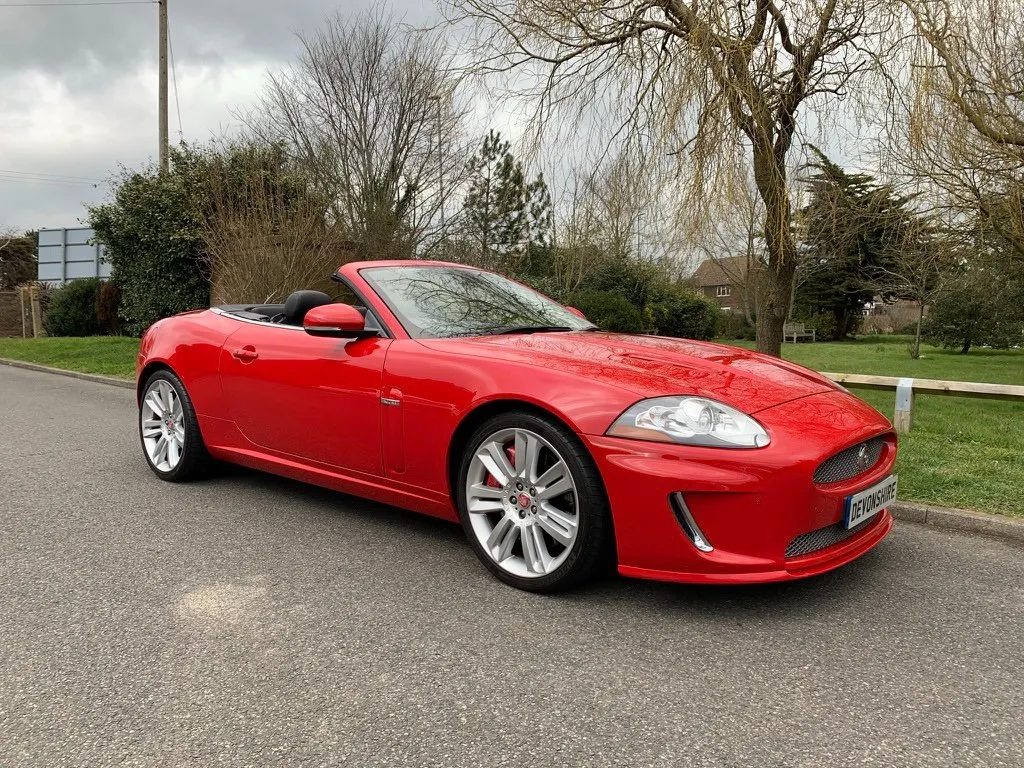 Jaguar xkr 5.0 v8 cureutacykhy8wnhube3v