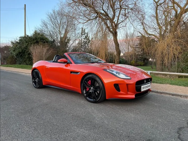 Jaguar f type v8 5skhjybowimxqknksg7f9