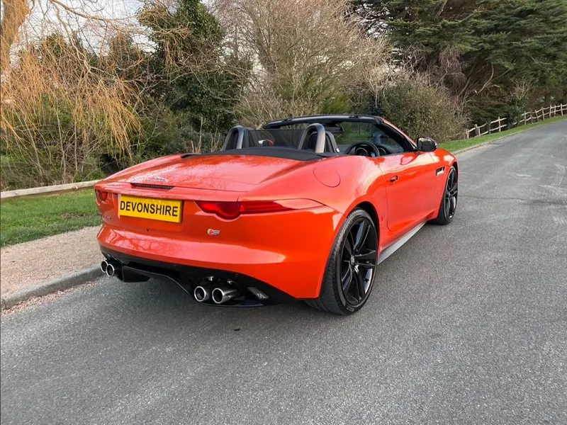 Jaguar f type v8 zntgi shcgrby oqticsw