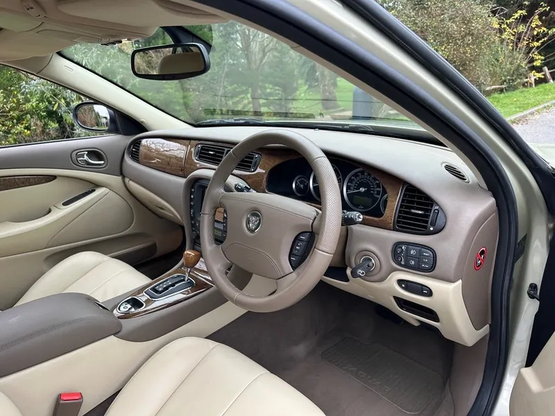 Jaguar s type fa5izgewfdpdtyxy7wary