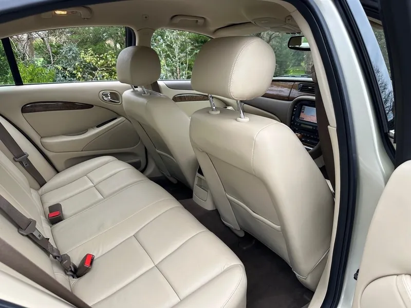 Jaguar s type whrgzu3vjfbhcbxuzeocj