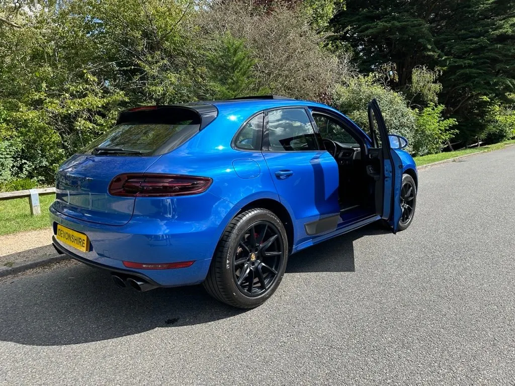Porsche macan 2ymuj1vjkbekbyr3hsfaw