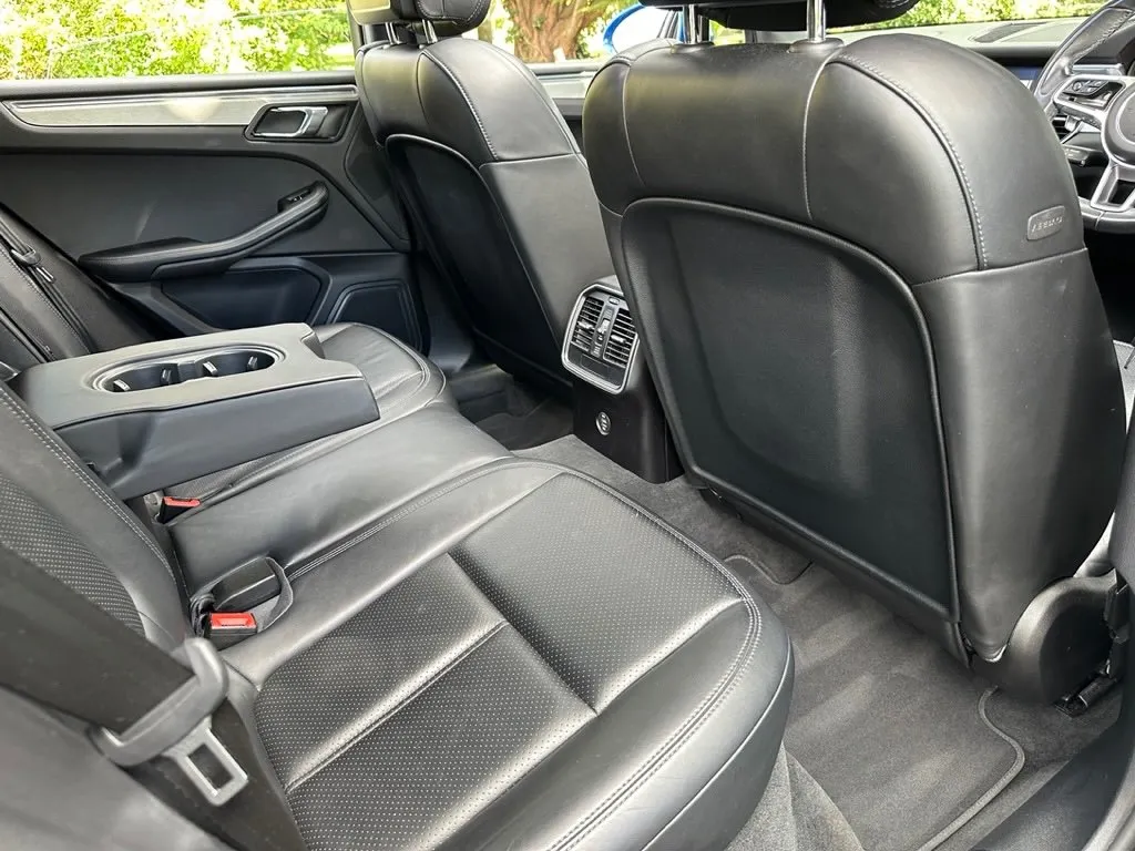 Porsche macan d8hwpnkufmzkoihl53bqz