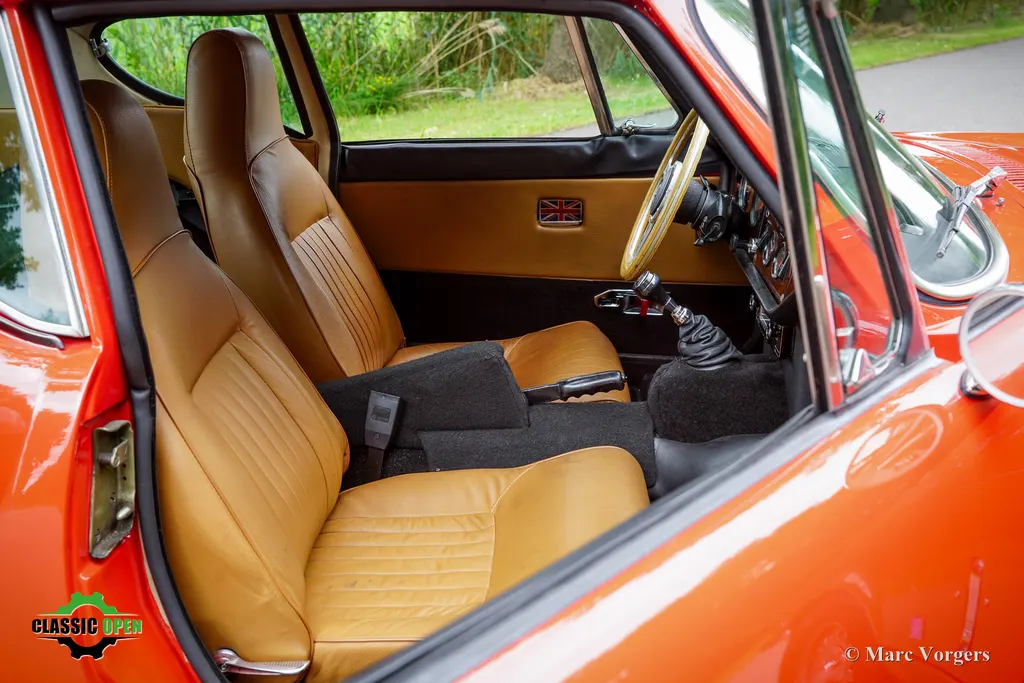 Triumph gt6 ybzj6n iauaaat2 uzxq0