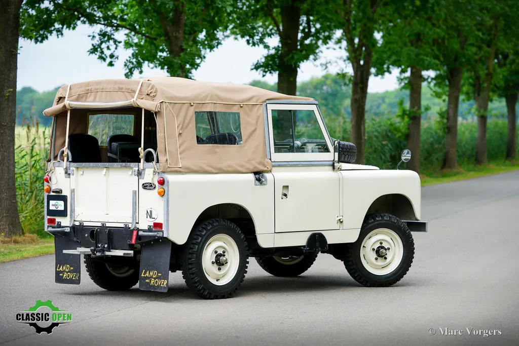 Land rover 88 dckdyvtrpplqxfraluohe