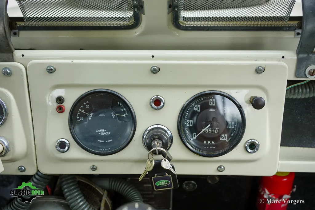Land rover 88 k5uwdzg3cao5tdtoy2any