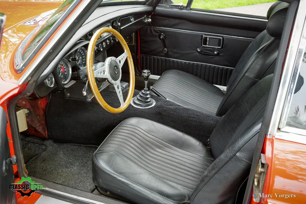 Mg mgb gt v8 voxpieuaiy49a z jd3wd
