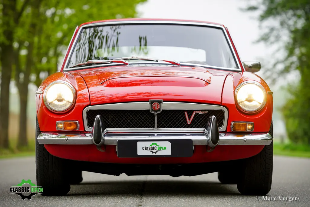 Mg mgb gt v8 ghy18hdras823e9 xxoxj