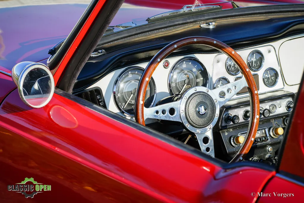 Triumph tr4 0wyo w fxrarxka19z yl