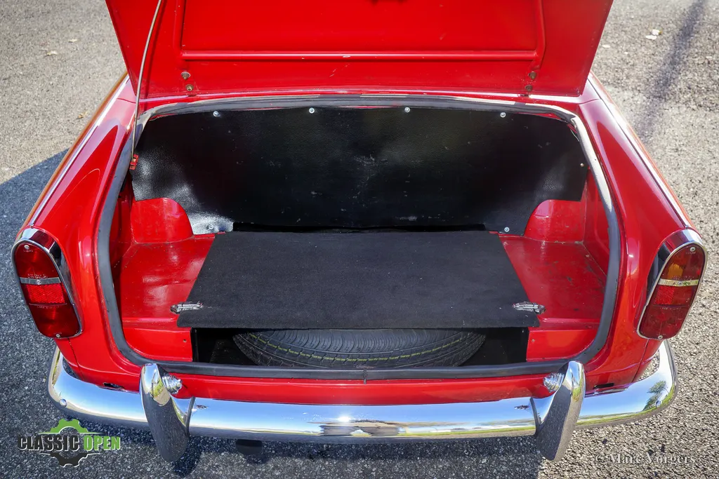 Triumph tr4 qp0fgjlmw3wcouoj7slvi