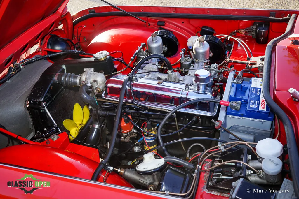 Triumph tr4  zh5gw3ox3hxwwsqb30qf