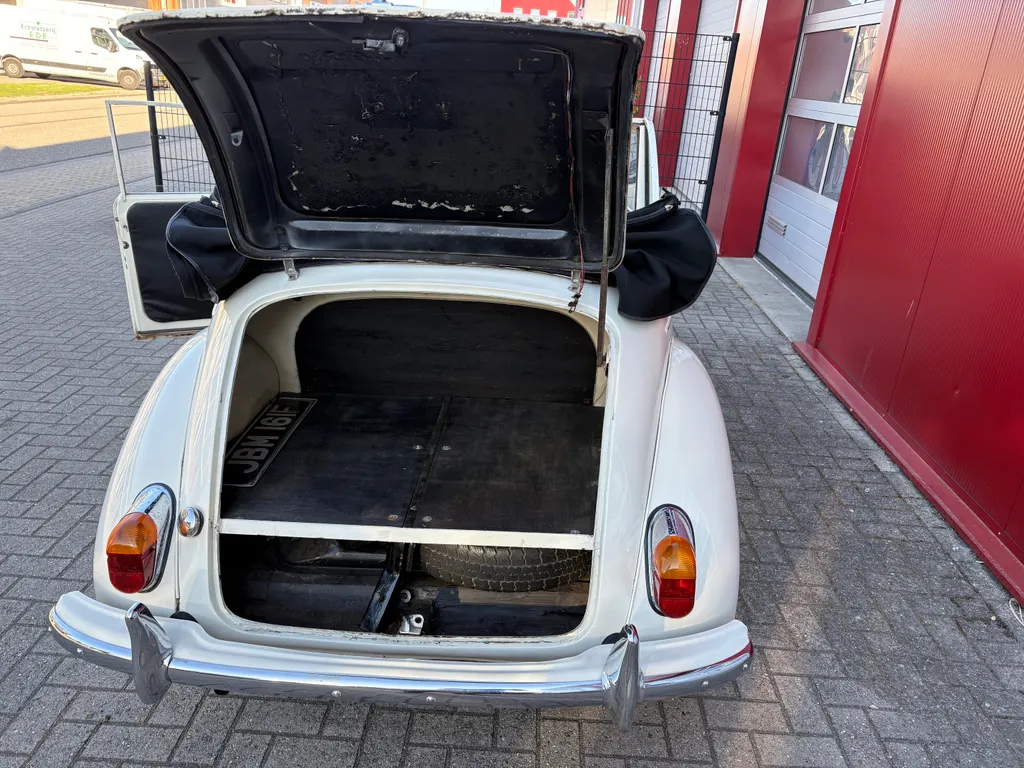 Morris minor 2lppbnbovsr559uzif uz