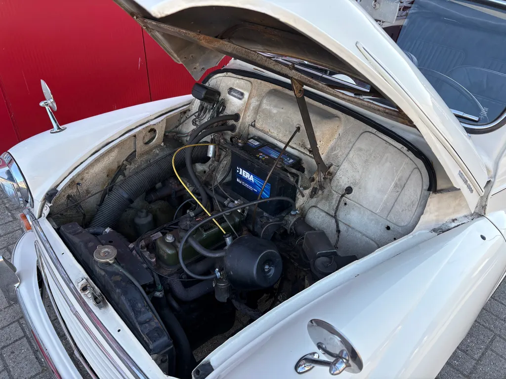 Morris minor pn3kgyvl9htds9qkvlple