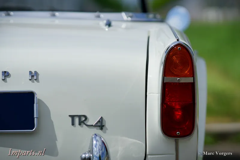 Triumph tr4 s3olojhm09p65cmoq7dbu