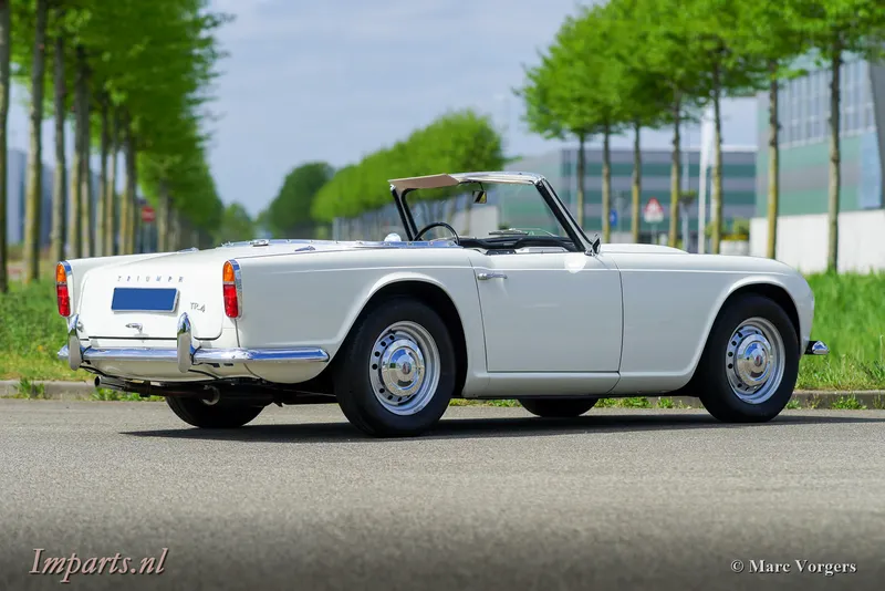 Triumph tr4 u5guuvvynnwosgzlifway