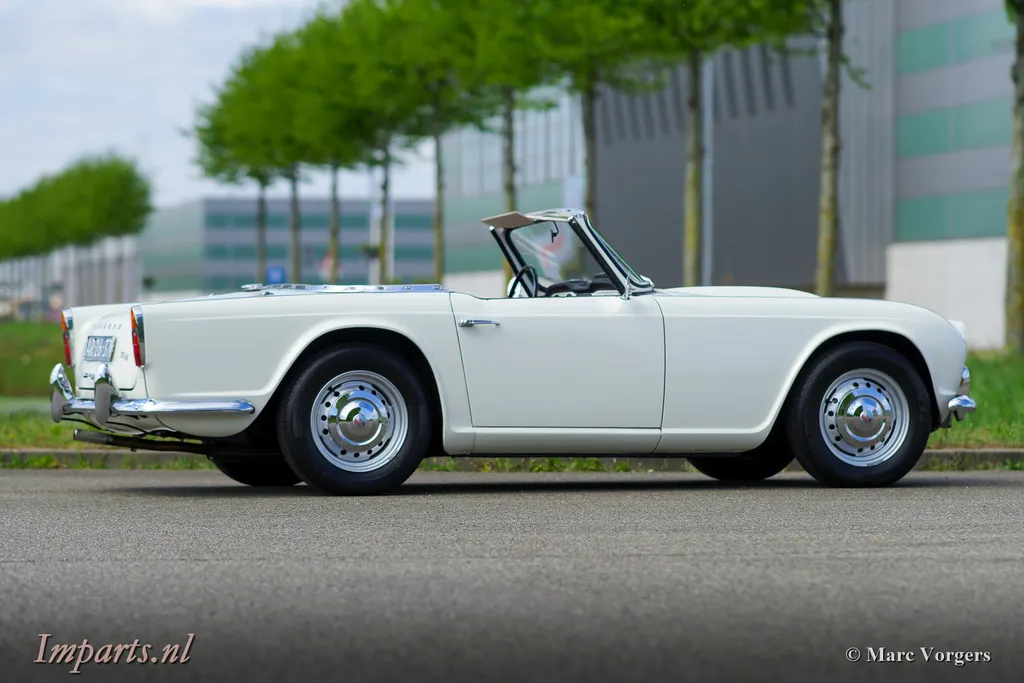 Triumph tr4 kbzglvwu 4sj8de0j eez