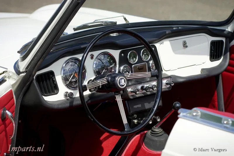 Triumph tr4 zcgvlxp3hskomz02 hhey