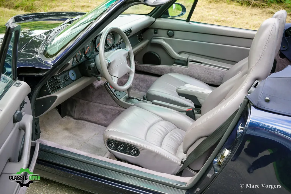 Porsche 911 mocyrr0k4jaaiavk4sads