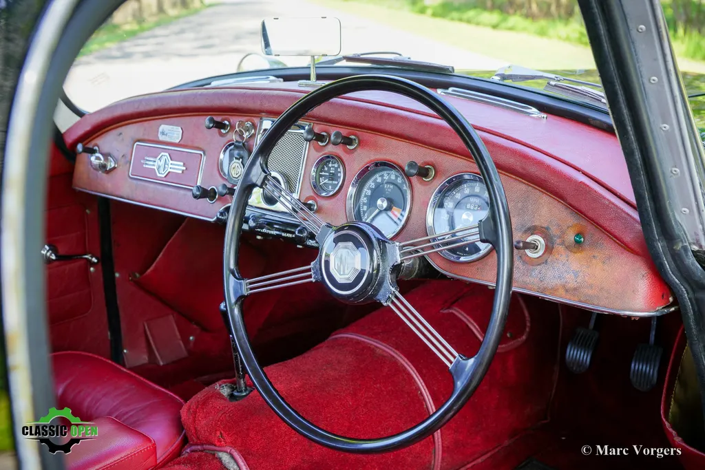 Mg mga  qzulstlygo6t xvgjpck9