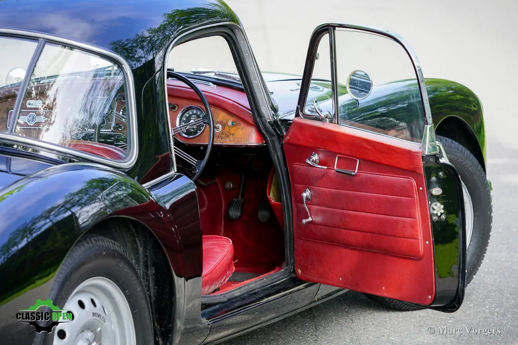 Mg mga  at5fpgcaz7strqzv7r1x 