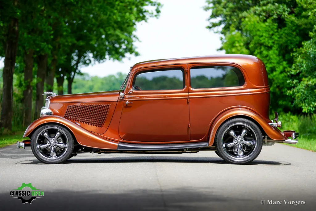Ford tudor v8 jsu3am4coi5snp9xnnzdj