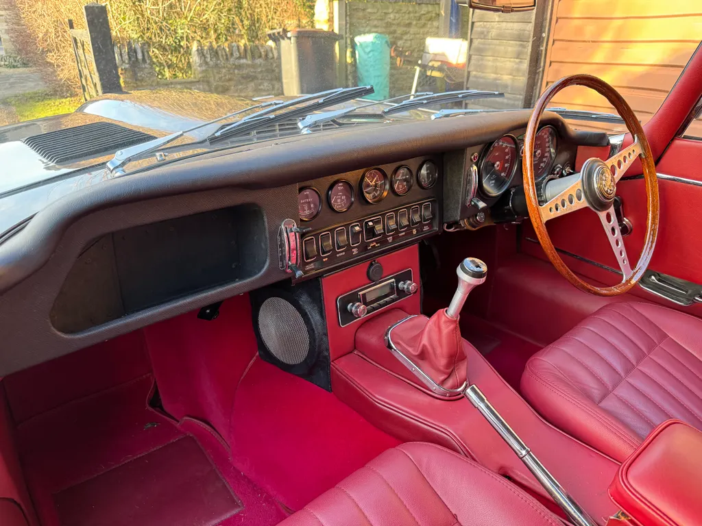 Jaguar e type 22 coupe 9xne03xuckdlo8sjr zki
