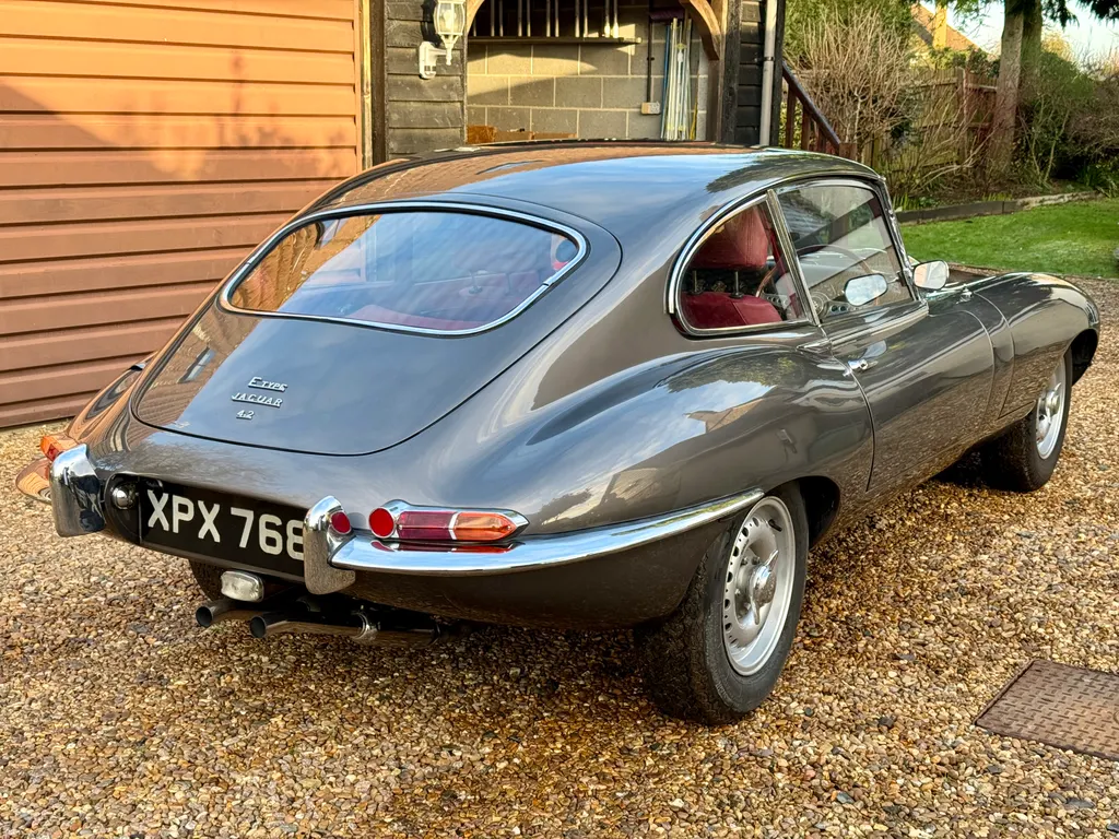 Jaguar e type 22 coupe wpelupk1x3v3gbnny1uyx