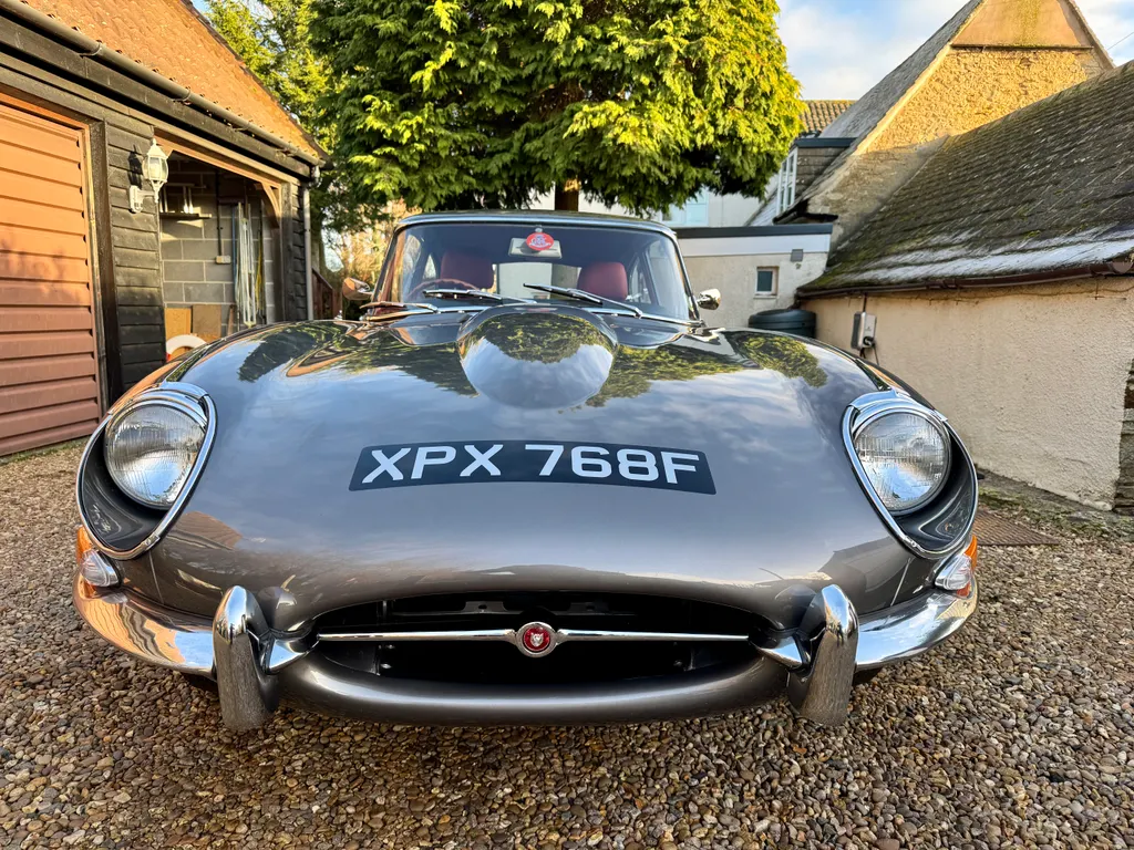 Jaguar e type 22 coupe yg5qwwlnmvyag0kizwgbi