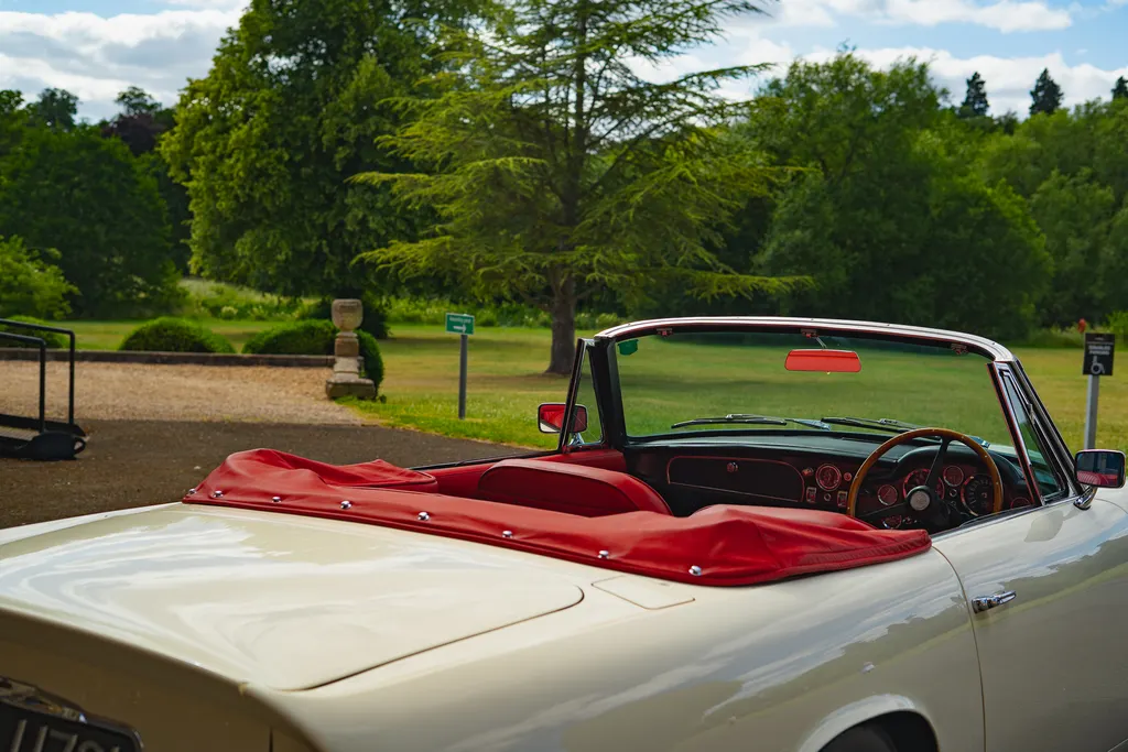Aston martin db6 ps7w1fqe3g3eoe37h0ruk