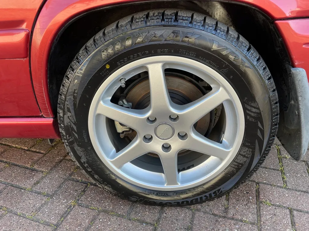 Volvo v70 lbrbt2 0 vr7rmcfskna3