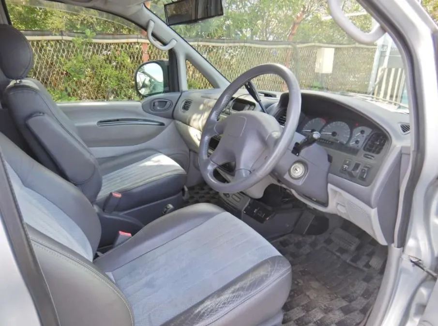 Mitsubishi delica p0lf4amqcronswcrn9zjl