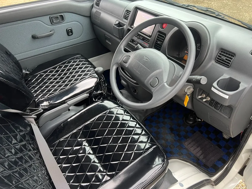 Daihatsu hijet xogp9erwymvcinuc2zzzj