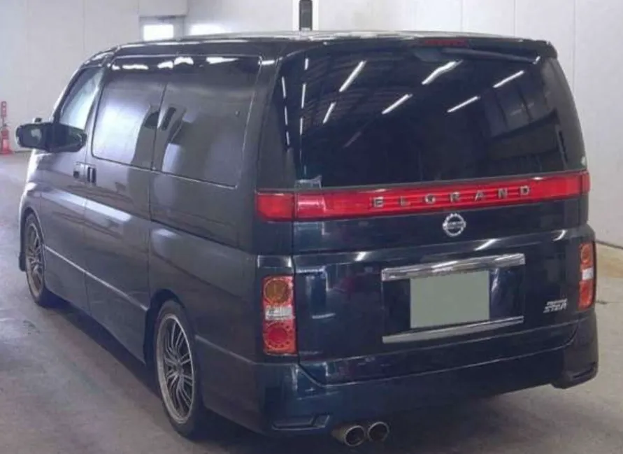 Nissan elgrand d3uizqf039kkszvgbkd9u