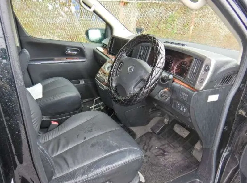 Nissan elgrand ezjgyvbap3lnauflg8 34
