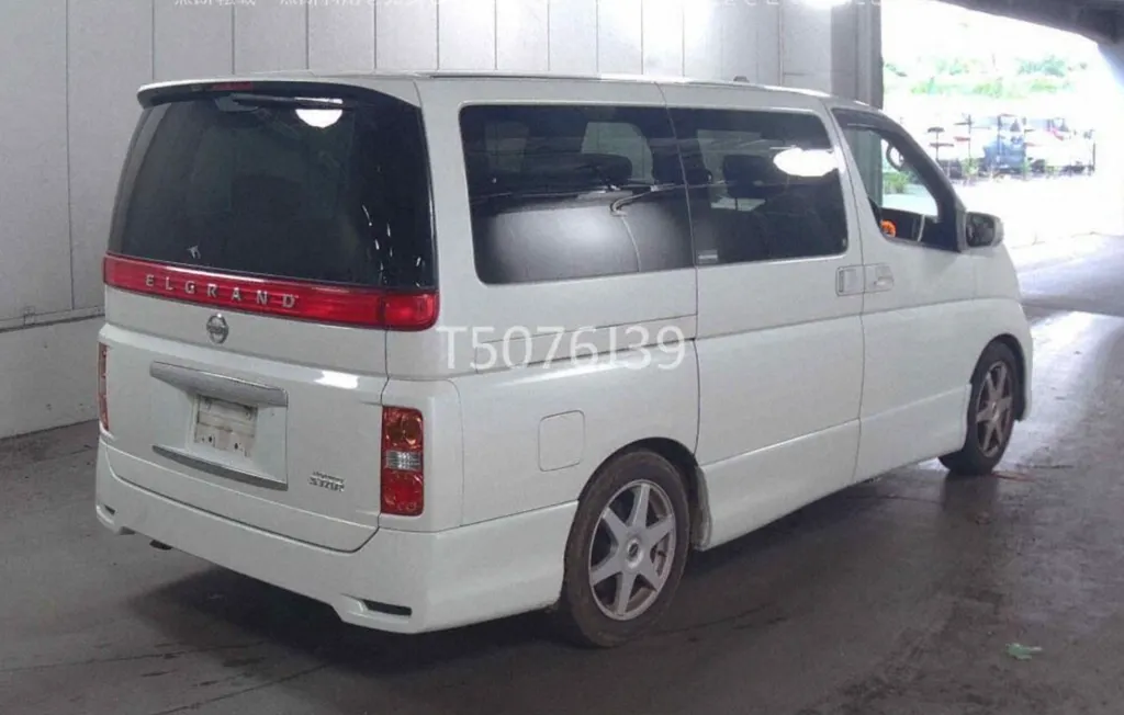 Nissan  elgrand bugzs5d8wnzqlhfkmsdhe