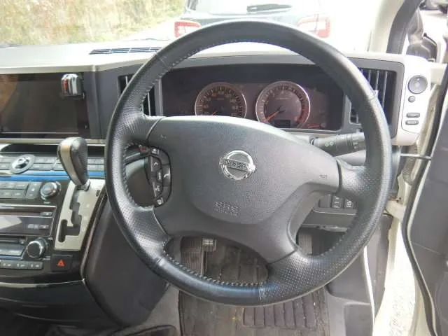 Nissan  elgrand d0h  fjajtylbyjdbqqn6