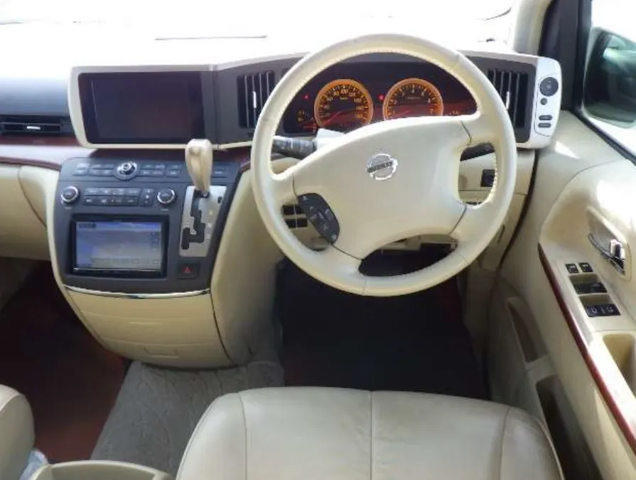 Nissan elgrand ru93ndtreaxjdhceteot6