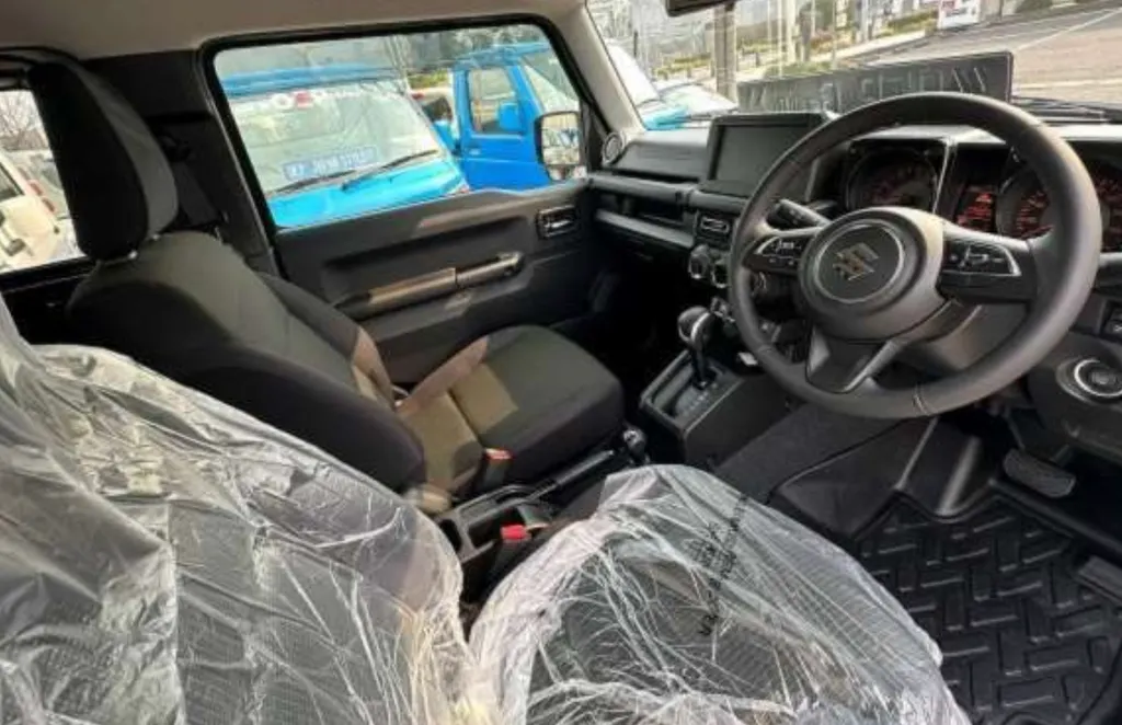 Suzuki jimny fwh4luklom3megwhx2qlc