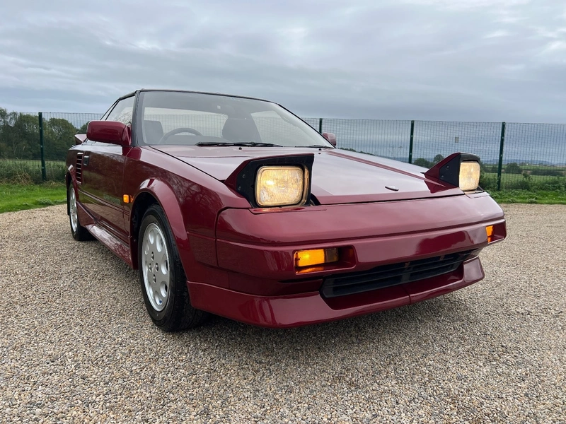 Toyota mr2 z5xfdb0qnx72vk6xsfxgg