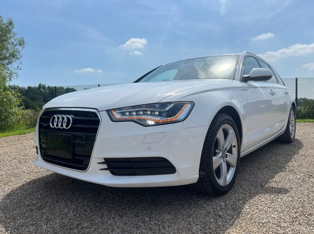 Audi a6 2.4 v6 eux31vy0iud9ibthydx89