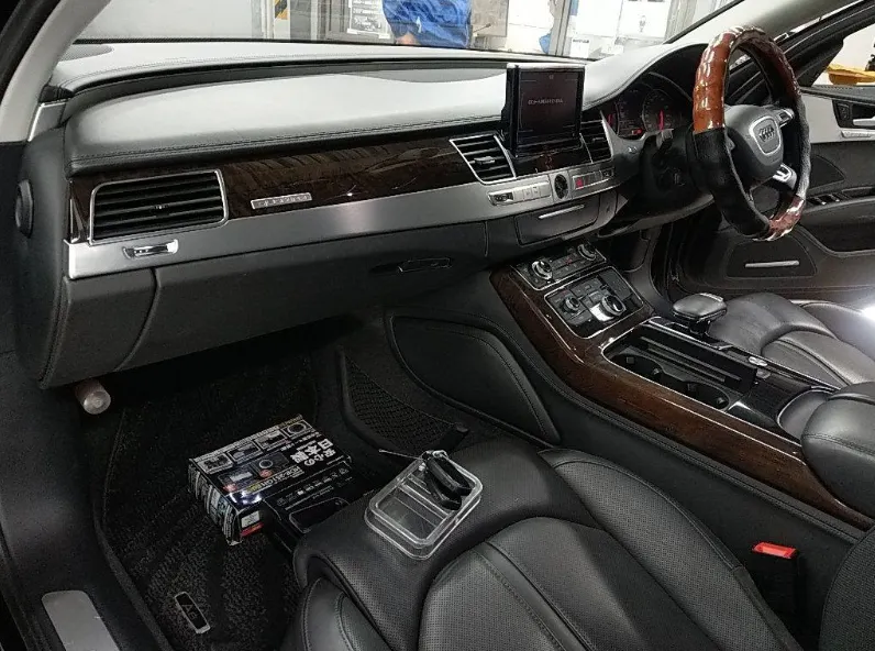 Audi a8 4.2 quattro wivok4l1p2rumis7ay3zn