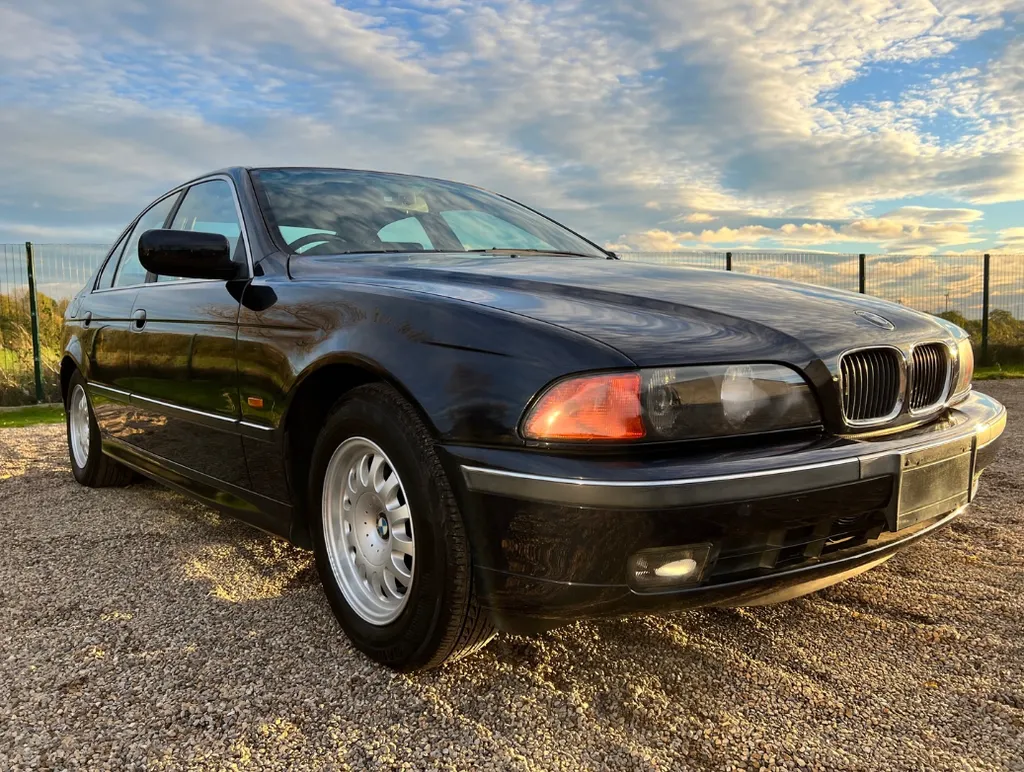 Bmw 5 series  kwe9gga yngpehbem2zgz