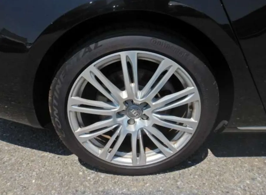 Audi a8 4.2 v8 quattro jlub8wpvxurl9uctnnrkt