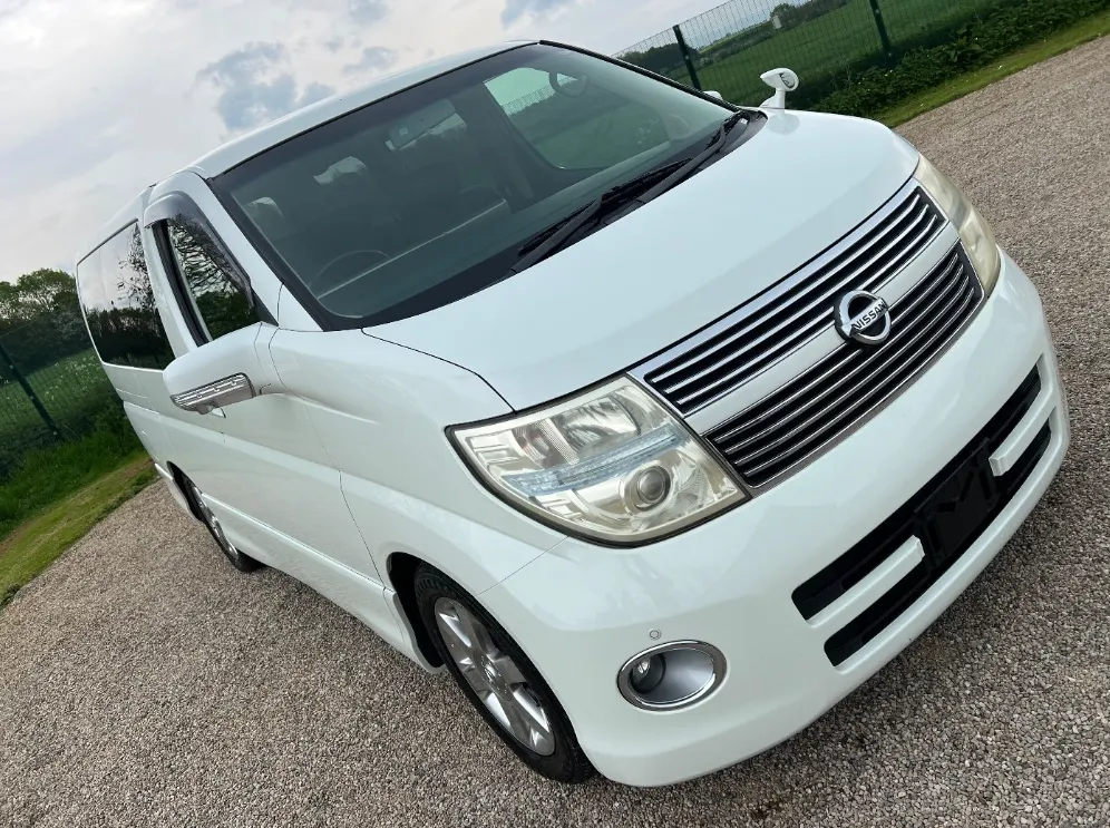 Nissan elgrand 3.5 highway star  g8ty8qx3zzyn9fohqgxd